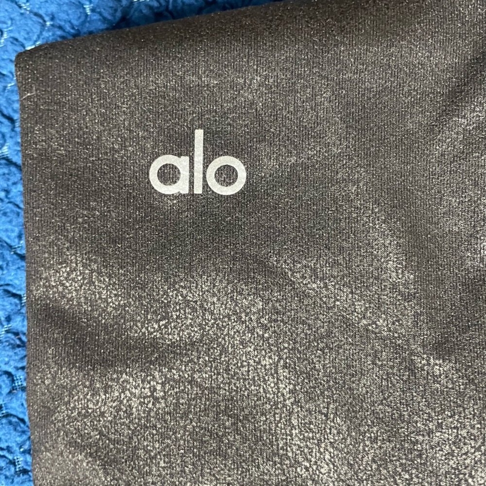 ALO Yoga Air brush Leggings Size M - Picture 4 of 4